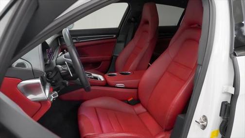 2023 Porsche Panamera Platinum Edition