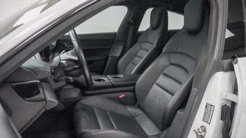 2020 Porsche Taycan Turbo