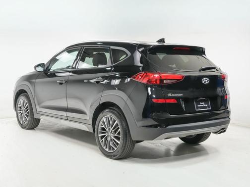 Black Noir Pearl 2021 Hyundai TUCSON SEL