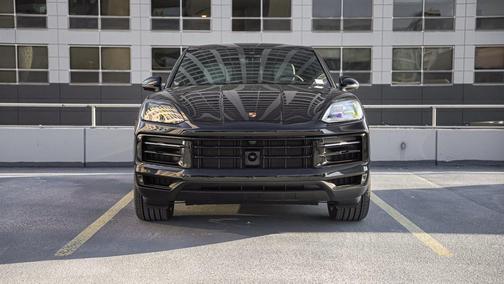 2025 Porsche Cayenne S