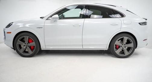 2026 Porsche Cayenne Cayenne Turbo E-Hybrid