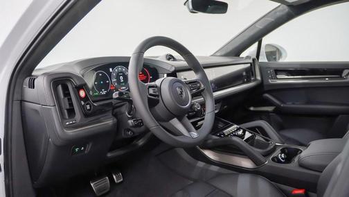 2026 Porsche Cayenne Cayenne Turbo E-Hybrid