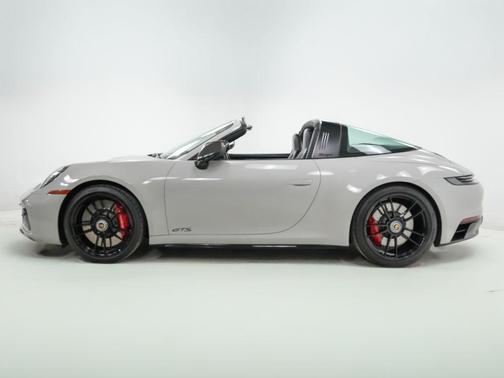 2022 Porsche 911 Targa 4 GTS