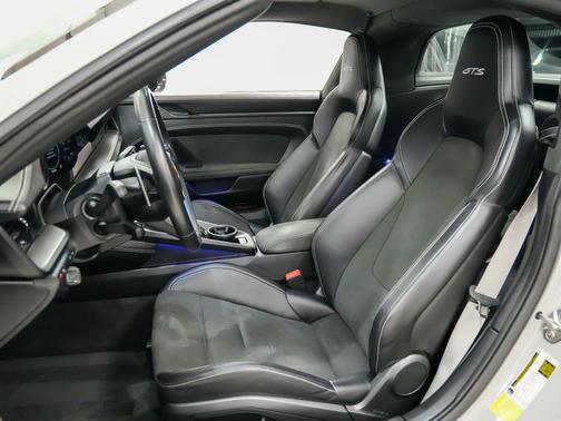 2022 Porsche 911 Targa 4 GTS