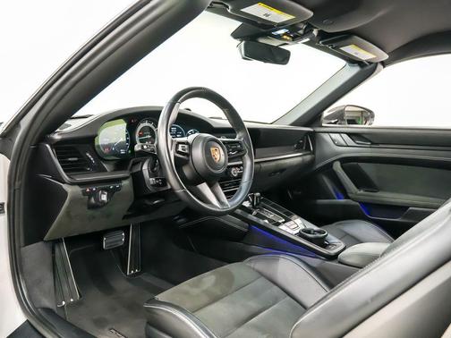 2022 Porsche 911 Targa 4 GTS