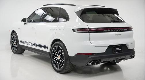 2025 Porsche Cayenne 