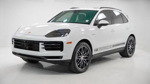 2025 Porsche Cayenne 