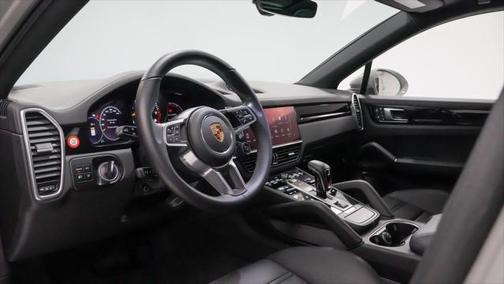 2022 Porsche Cayenne E-Hybrid S
