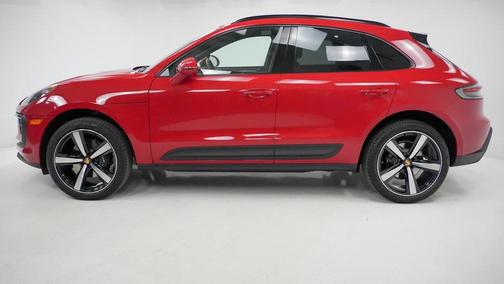 2025 Porsche Macan 