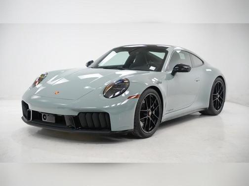 2026 Porsche 911 Carrera GTS