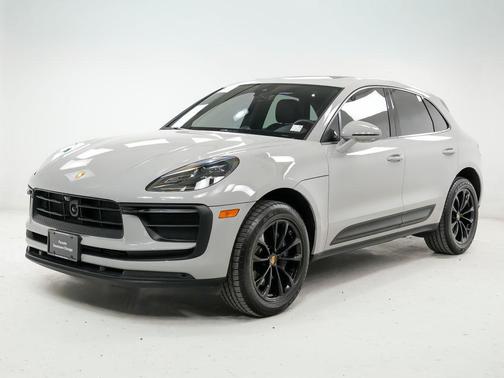 Chalk 2023 Porsche Macan Macan