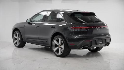 2024 Porsche Macan Base