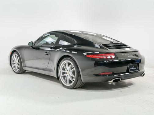 2013 Porsche 911 Carrera