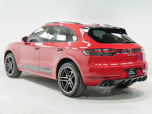 Carmine Red 2020 Porsche Macan Macan Turbo