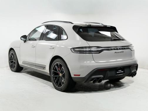 Chalk 2026 Porsche Macan Macan GTS