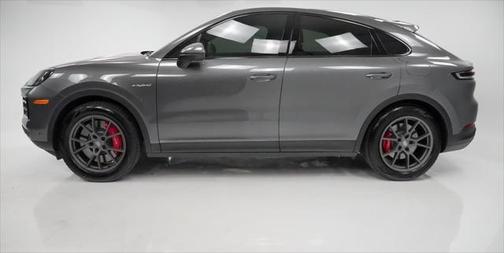 2024 Porsche Cayenne E-Hybrid S