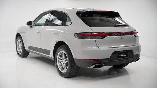 2021 Porsche Macan Base (PDK)