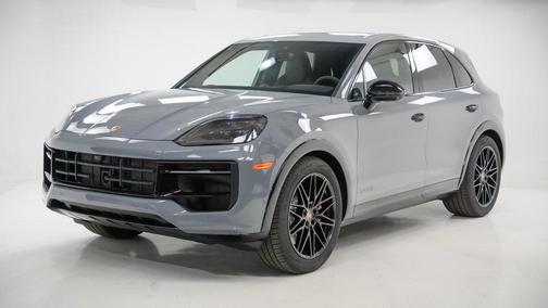 2026 Porsche Cayenne GTS