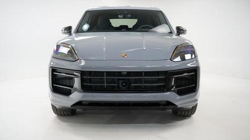 2026 Porsche Cayenne GTS