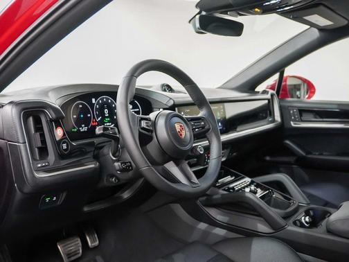 2026 Porsche Cayenne Cayenne S E-Hybrid