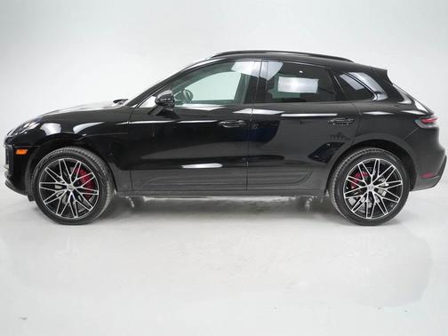 2025 Porsche Macan S