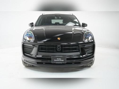 2025 Porsche Macan S