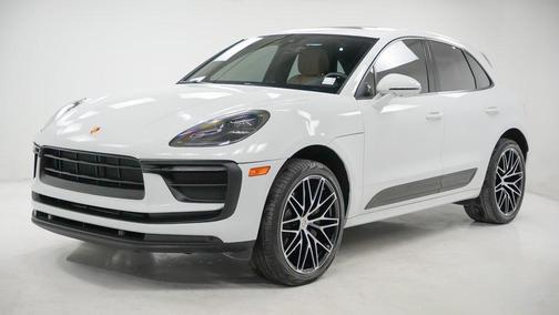 2022 Porsche Macan 