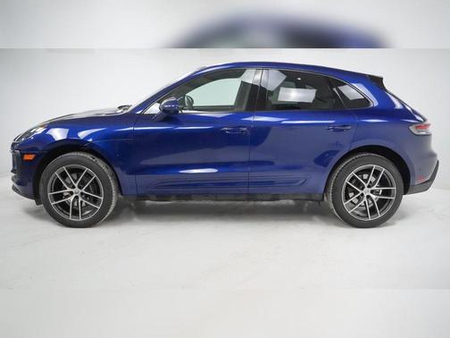 2022 Porsche Macan 