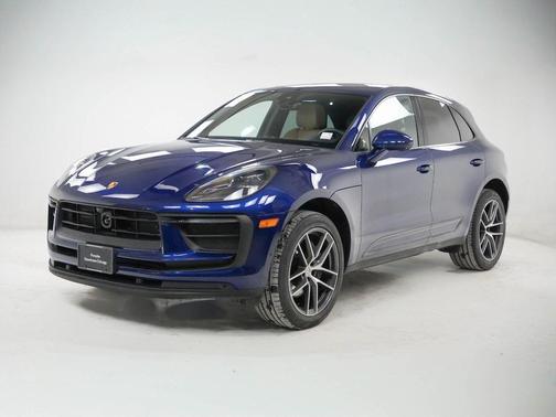 2022 Porsche Macan 