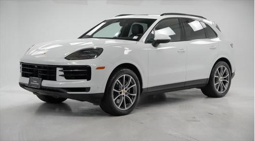 2024 Porsche Cayenne Base (Tiptronic)