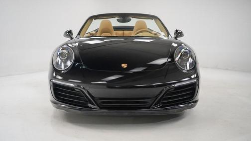 2017 Porsche 911 Carrera