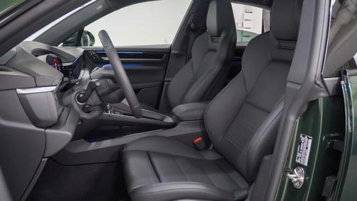 2025 Porsche Macan 4S