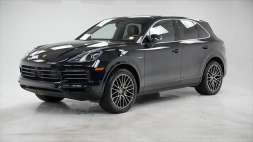 2023 Porsche Cayenne E-Hybrid S
