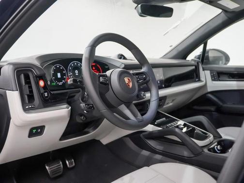2026 Porsche Cayenne S