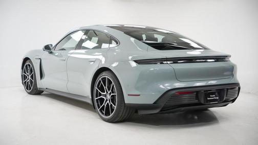 2026 Porsche Taycan 4