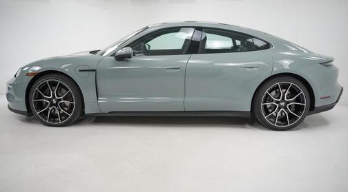 2026 Porsche Taycan 4