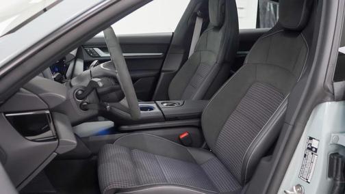 2026 Porsche Taycan 4