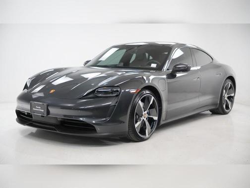 2023 Porsche Taycan 