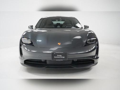 2023 Porsche Taycan 