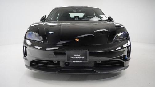 2025 Porsche Taycan 