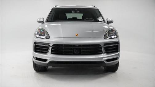 2023 Porsche Cayenne Base (Tiptronic)