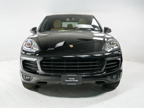 Black 2016 Porsche Cayenne Cayenne