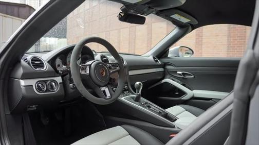 2024 Porsche 718 Boxster Style Edition