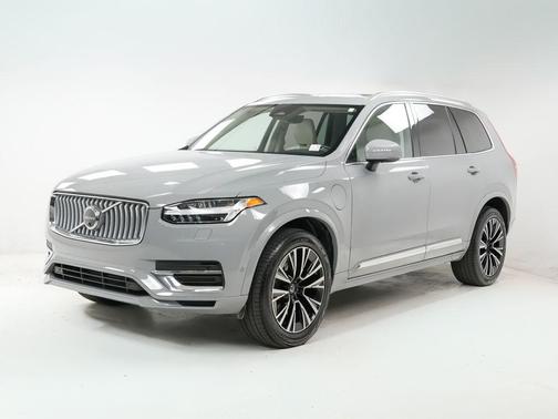 Gray Metallic 2025 Volvo XC90 Plug-In Hybrid Plus