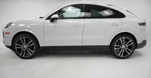 2024 Porsche Cayenne Base (Tiptronic)