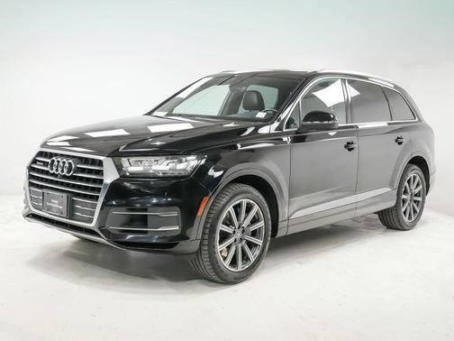 Black 2017 Audi Q7 3.0T Premium