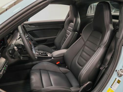 2026 Porsche 911 Targa 4 GTS