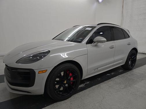 Chalk 2024 Porsche Macan Macan GTS
