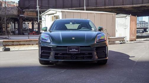 2024 Porsche Panamera 4