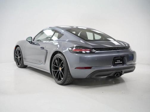 2025 Porsche 718 Cayman Style Edition